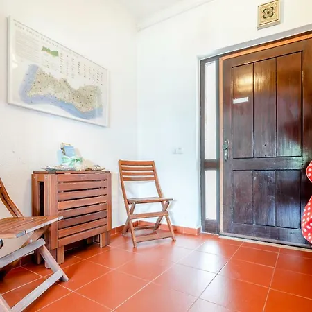 Altura Inn Cottage בית נופש אלטורה